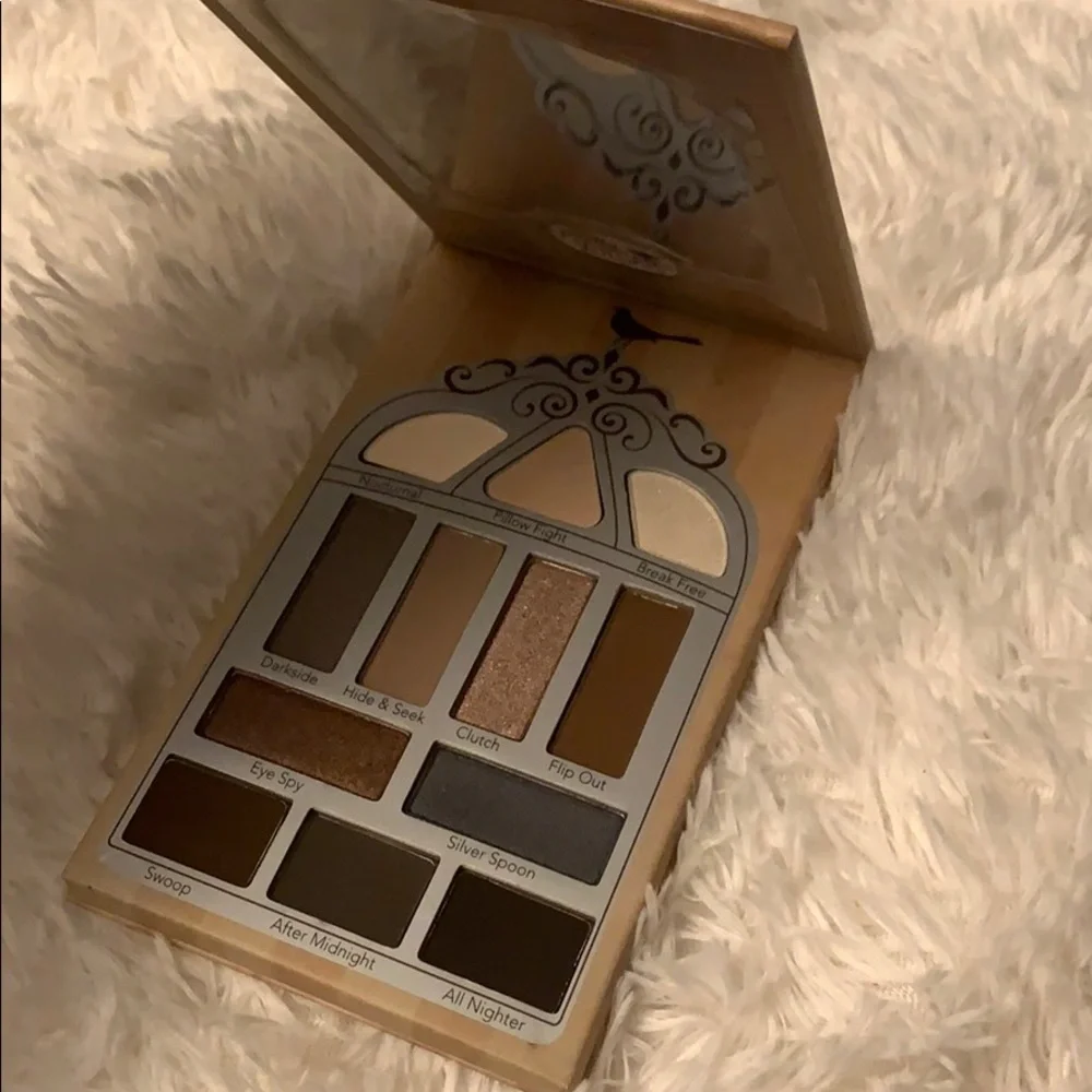 Pretty Vulgar Eyeshadow Palette